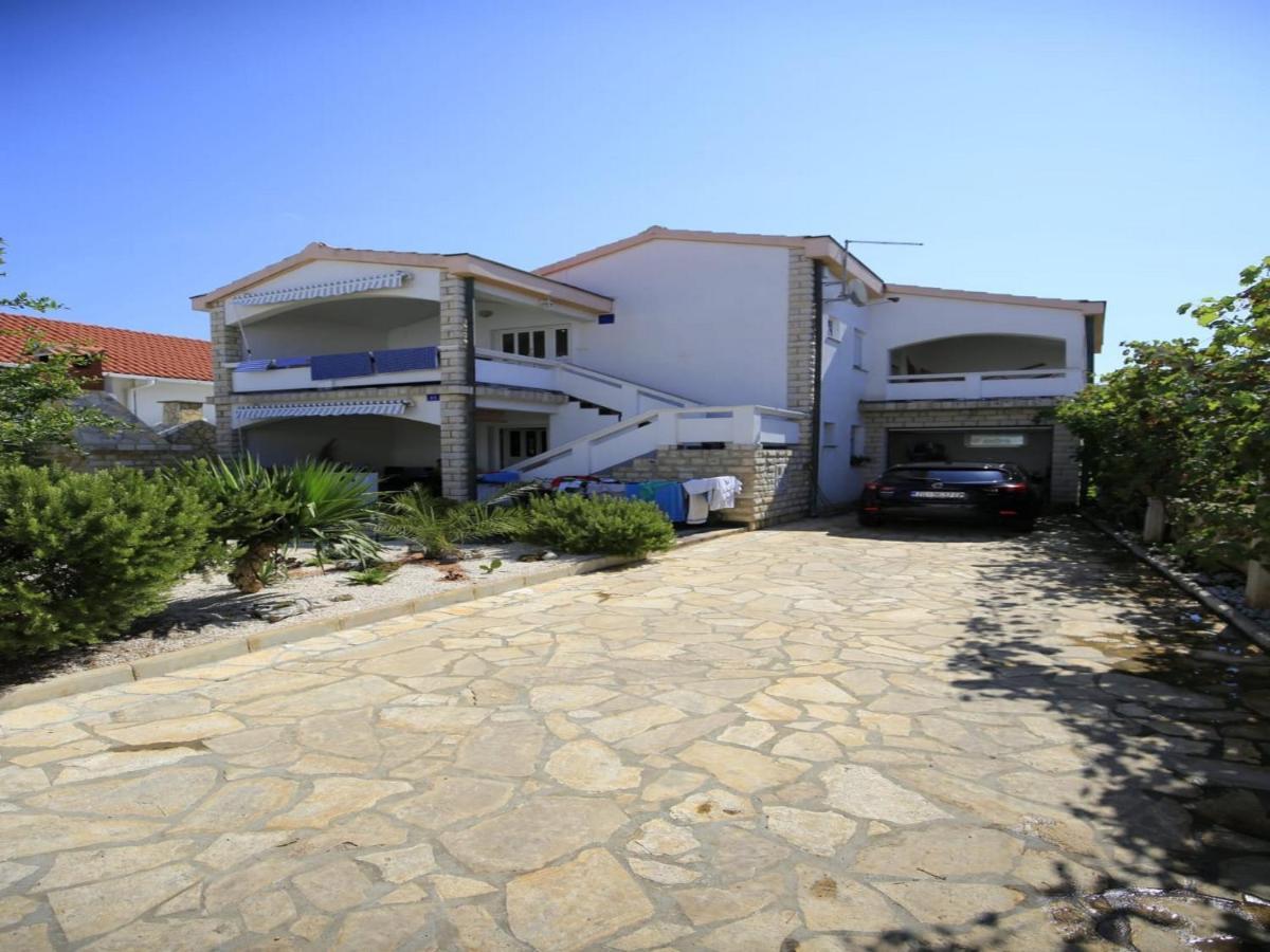 Apartment Barbara วีร์ ภายนอก รูปภาพ
